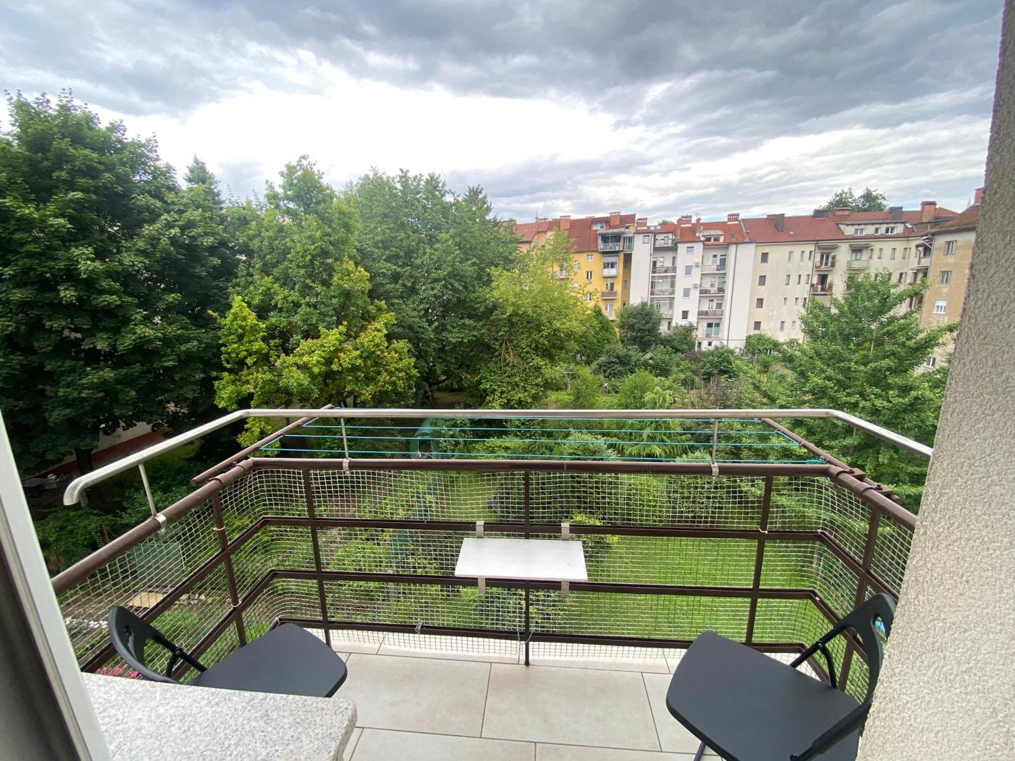 Boennium Apartments Green Oasis Любляна Екстер'єр фото